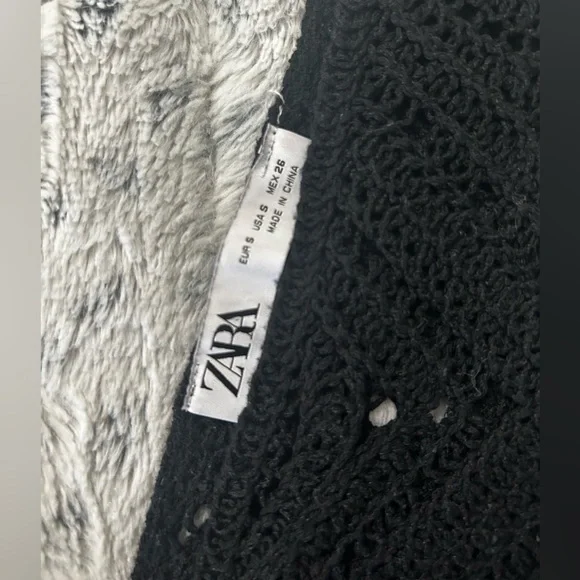 Zara Crochet Knit dress - Picture 3 of 4